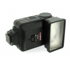 Cobra MD210 Multi-Dedicated Bounce Head Flash Gun